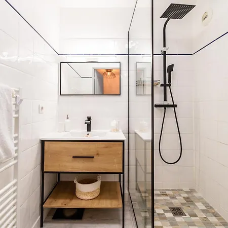 Apartment L'alhambra, Cosy 2 Pieces Au Centre De *